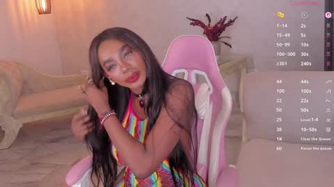 ShantallKnowles online show from 10-23-25, 09:13