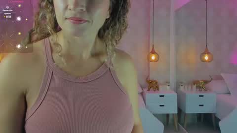 Snapshot of shantalll__ chatting on 03-11-25, 11:01 Shantal online show from 03-11-25, 11:01