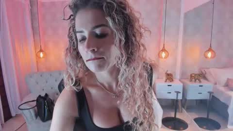 Shantal online show from 01-10-26, 11:12