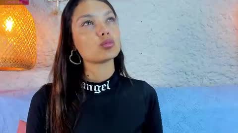 Snapshot of shantallvegga1 chatting on 06-17-26, 12:07 shantallvegga1 online show from 06-17-26, 12:07