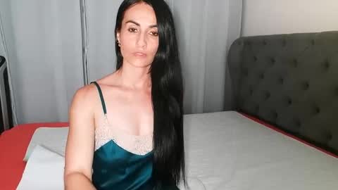 Snapshot of shantalxxx67 chatting on 03-12-25, 11:22 shantal online show from 03-12-25, 11:22