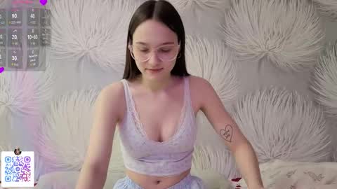 Snapshot of shaquitaalcosiba chatting on 02-07-26, 08:23 Alica online show from 02-07-26, 08:23