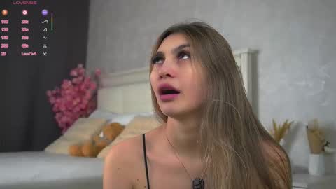 Ellysa and Mila online show from 02-15-26, 11:30