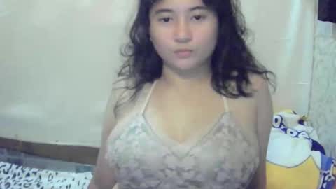 Snapshot of share_rhea chatting on 03-17-26, 02:09 Kah online show from 03-17-26, 02:09