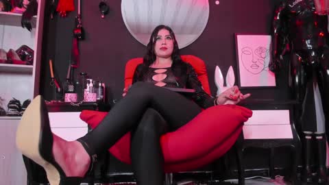 Snapshot of sharith_gh chatting on 01-07-25, 04:37 Sharith online show from 01-07-25, 04:37