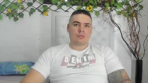 jhon deibyd online show from 10-27-25, 03:10