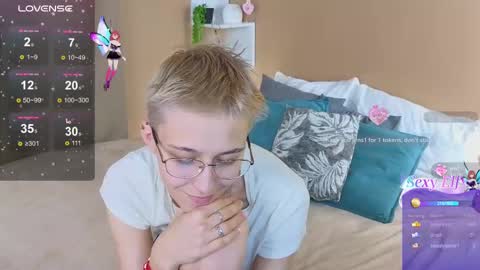 Sharli online show from 02-19-25, 06:54