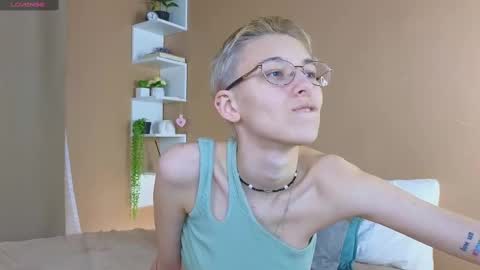 Sharli online show from 02-20-25, 03:30