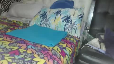 sharlot03 online show from 02-02-25, 11:40