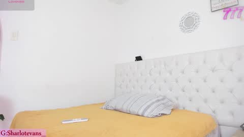 Sharlot online show from 02-05-26, 12:21