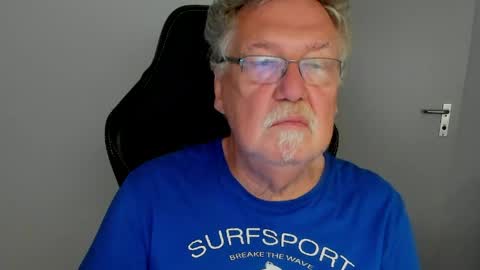 sharlots_pet online show from 06-06-26, 08:30