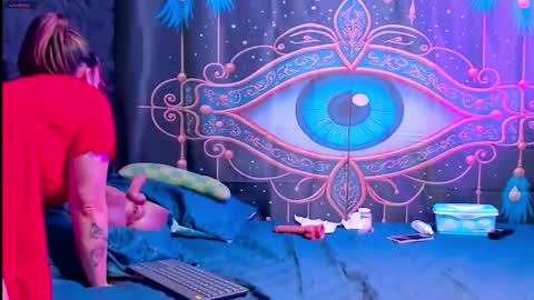 Sharlott online show from 10-16-25, 10:33