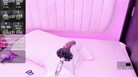 Snapshot of sharlotthe_bigass chatting on 07-12-26, 12:23 sharlotthe_bigass online show from 07-12-26, 12:23