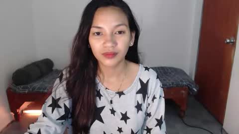 Snapshot of sharminex chatting on 05-15-26, 03:41 sharminex online show from 05-15-26, 03:41