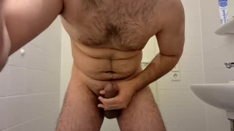 Snapshot of sharo_2000 chatting on 12-14-25, 11:48 Sharo snp sch asef15 online show from 12-14-25, 11:48