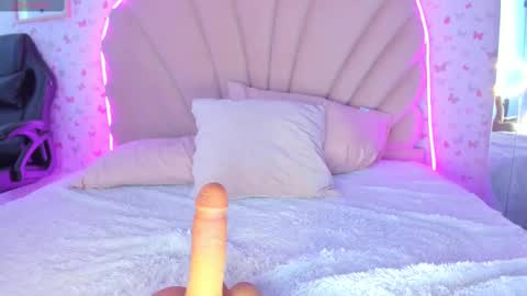 Sharon online show from 02-20-25, 07:08