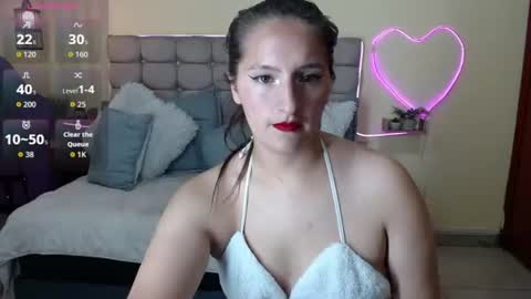 Snapshot of sharon_makelove chatting on 06-16-26, 07:27 ESTEFI online show from 06-16-26, 07:27