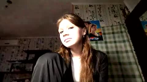 Snapshot of sharondaprester chatting on 05-12-26, 03:09 Nika online show from 05-12-26, 03:09