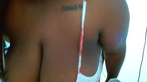 sharonevans1 online show from 04-18-26, 04:27