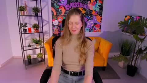 Sharon online show from 02-18-25, 02:59