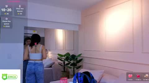 Sharon online show from 10-20-25, 04:02