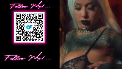 Snapshot of sharpay_evans chatting on 03-20-26, 10:20 Antonia online show from 03-20-26, 10:20