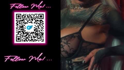 Snapshot of sharpay_evans chatting on 03-29-26, 05:13 Antonia online show from 03-29-26, 05:13