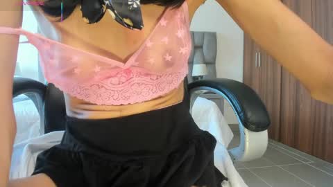 Snapshot of shary_leon_ chatting on 04-22-26, 08:54 shary_leon_ online show from 04-22-26, 08:54