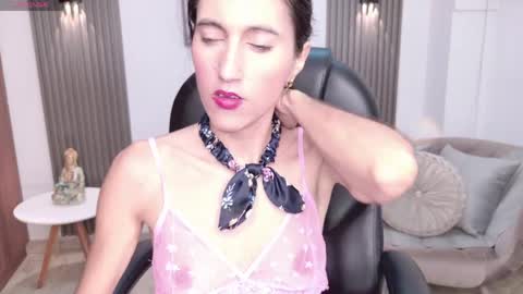 Snapshot of shary_leon_ chatting on 05-11-26, 07:11 shary_leon_ online show from 05-11-26, 07:11