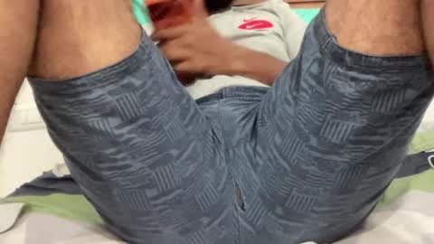 Shashii online show from 11-18-25, 03:49