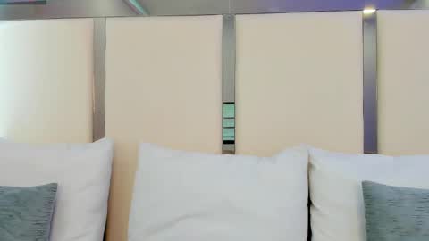 Shantall online show from 01-27-25, 05:04