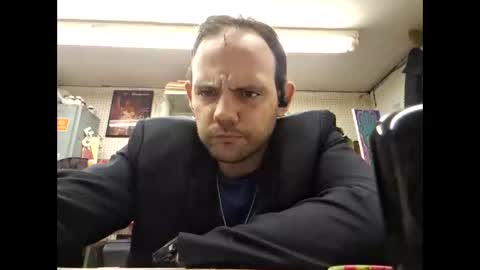 snowboarder9420 online show from 03-04-25, 12:12