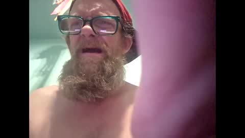 Snapshot of shawnman420 chatting on 03-16-26, 05:35 shawnman420 online show from 03-16-26, 05:35