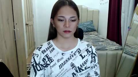 shawniee 3 online show from 10-22-25, 02:23