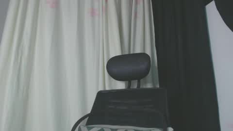 Shayna online show from 01-20-25, 12:36