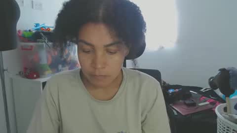 Shayna online show from 09-22-25, 06:54