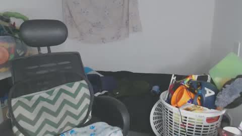 Shayna online show from 10-01-25, 01:44