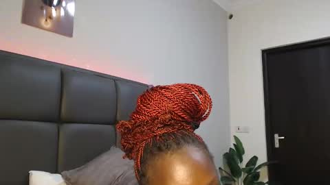 Snapshot of shayne_akinyi chatting on 04-30-26, 08:15 Shayne online show from 04-30-26, 08:15