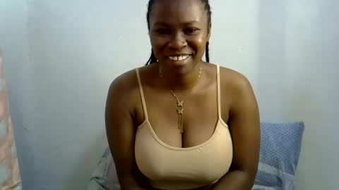 Snapshot of shazzypreety chatting on 02-17-26, 12:01 shazzypreety online show from 02-17-26, 12:01