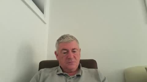 Snapshot of she52 chatting on 11-20-25, 09:09 she52 online show from 11-20-25, 09:09