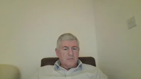 Snapshot of she52 chatting on 12-04-25, 05:32 she52 online show from 12-04-25, 05:32