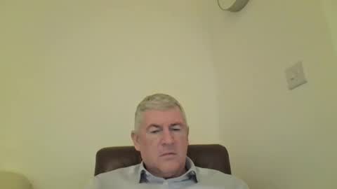 Snapshot of she52 chatting on 01-12-26, 04:34 she52 online show from 01-12-26, 04:34