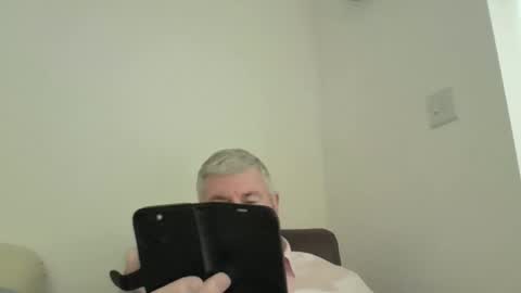 Snapshot of she52 chatting on 01-15-26, 01:59 she52 online show from 01-15-26, 01:59