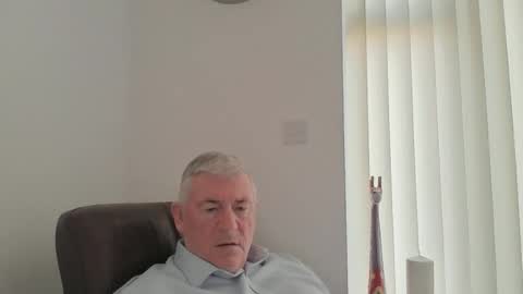 Snapshot of she52 chatting on 02-25-26, 03:10 she52 online show from 02-25-26, 03:10