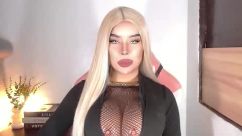 sheenafrost online show from 03-15-26, 05:19