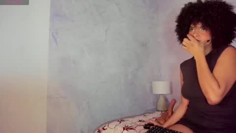 sheeylopez online show from 11-30-25, 03:10