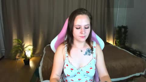 Sheila online show from 09-26-25, 02:54