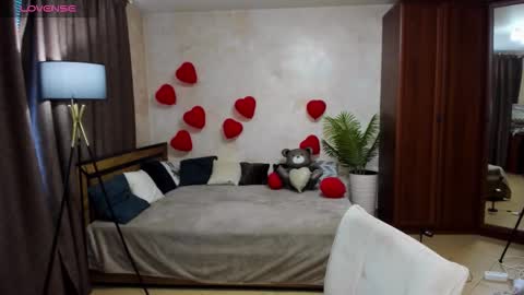 Sheila online show from 02-20-26, 06:26