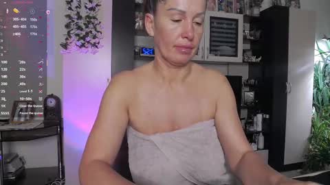 Sheila GMT 2 Tuesday Wednesday Friday Saturday Sunday- 8  5  online show from 02-12-26, 04:51