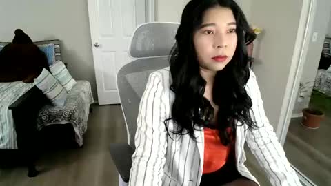 sheilyn_smith online show from 02-11-26, 04:17